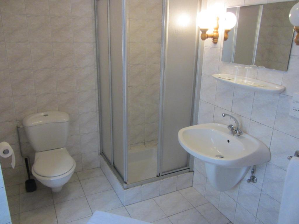 בר Hotel Restaurant Le Brochet חדר תמונה